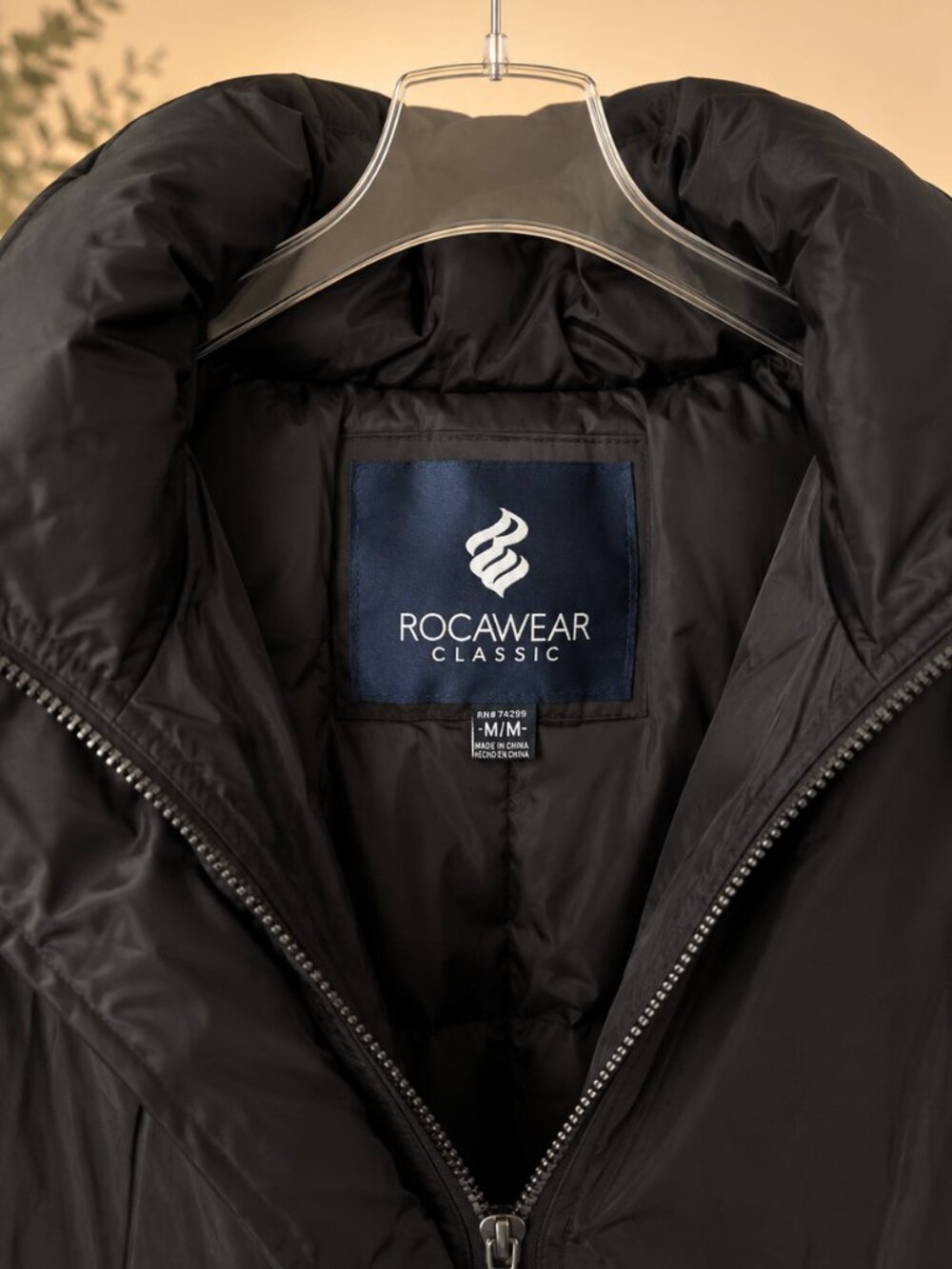 Rocawear Classic Black Hooded Parka Jacket Women's Medium M Winter Coat - Picture 2 of 8